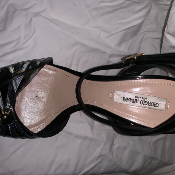 Giorgio Armani high heel sandals sz 38 - Picture 5 of 7